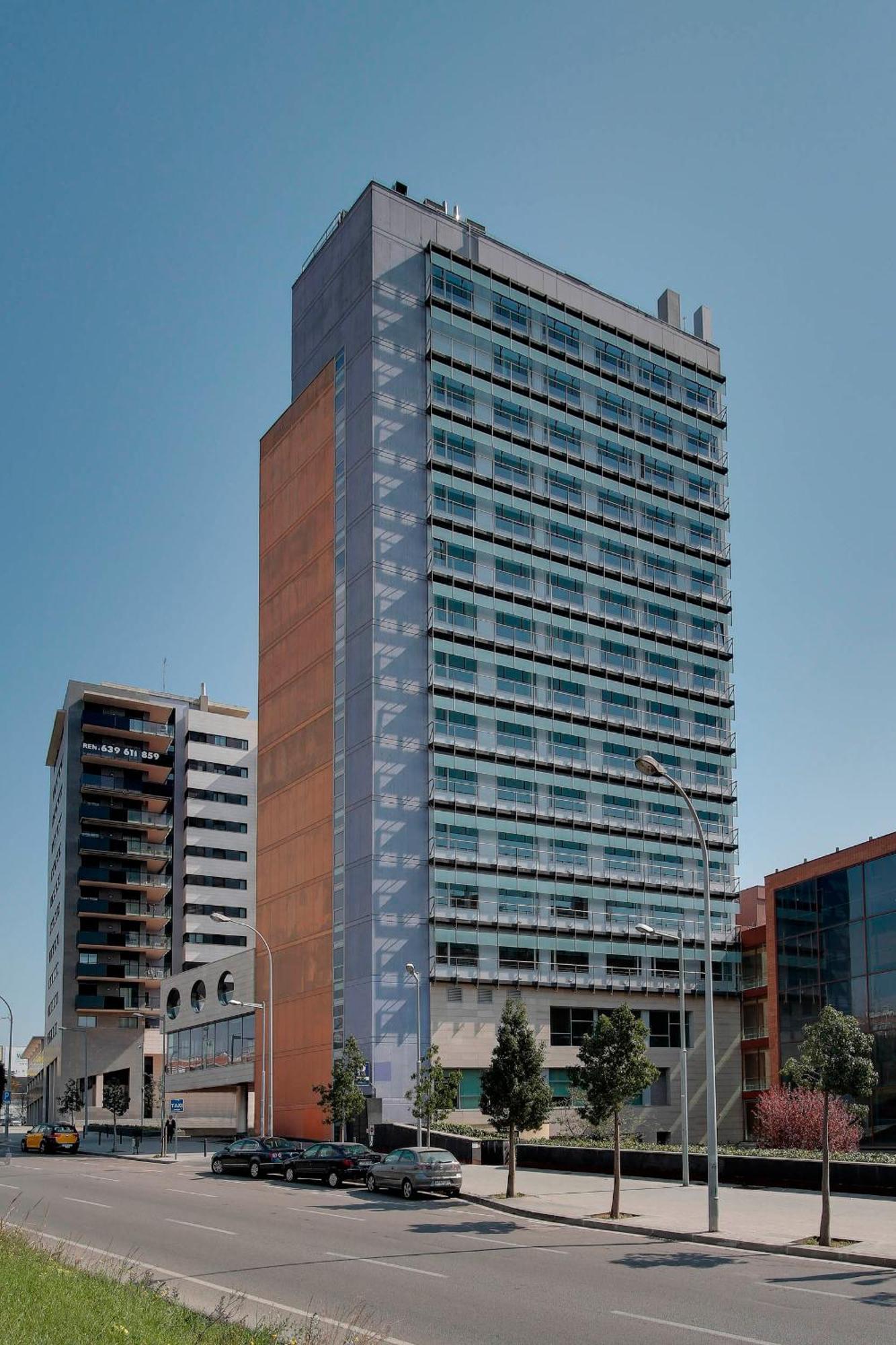 Hotel Badalona Tower Экстерьер фото